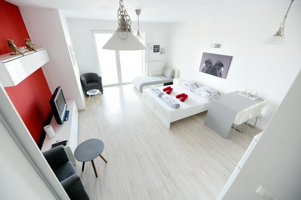 פישטני Apartman Centroom מראה חיצוני תמונה