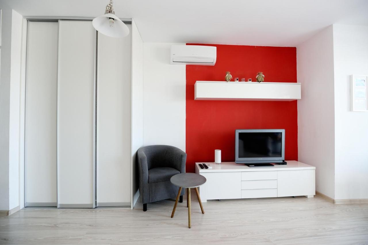 פישטני Apartman Centroom מראה חיצוני תמונה